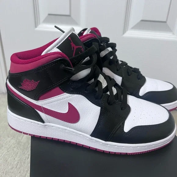 Air Jordan 1 Mid GS – White/Gym Red-Black (Size W8.5) - Picture 1 of 8